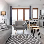Royal Palace Elegant By Bookinghost Apartament *