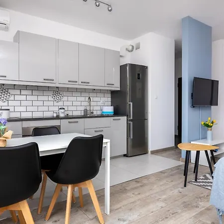 Royal Palace Elegant By Bookinghost Lägenhet *